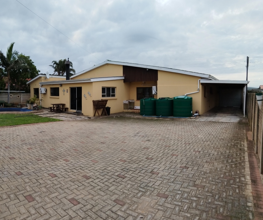 3 Bedroom Property for Sale in Manor Heights Eastern Cape
